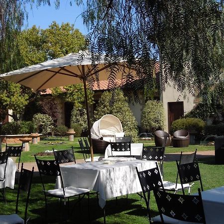 Agriturismo Lecanfore Guest House Castel di Leva Bagian luar foto